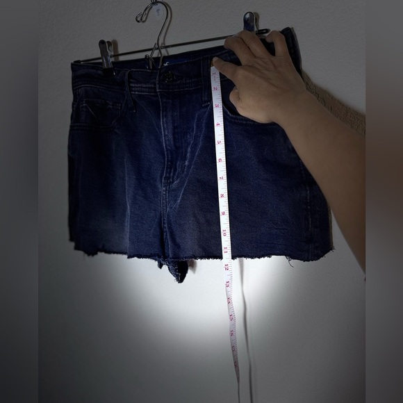 Hollister Ultra High Rise Black Dad Denim Cut Off Shorts 7 inch inseam Waist 28 - Picture 7 of 8